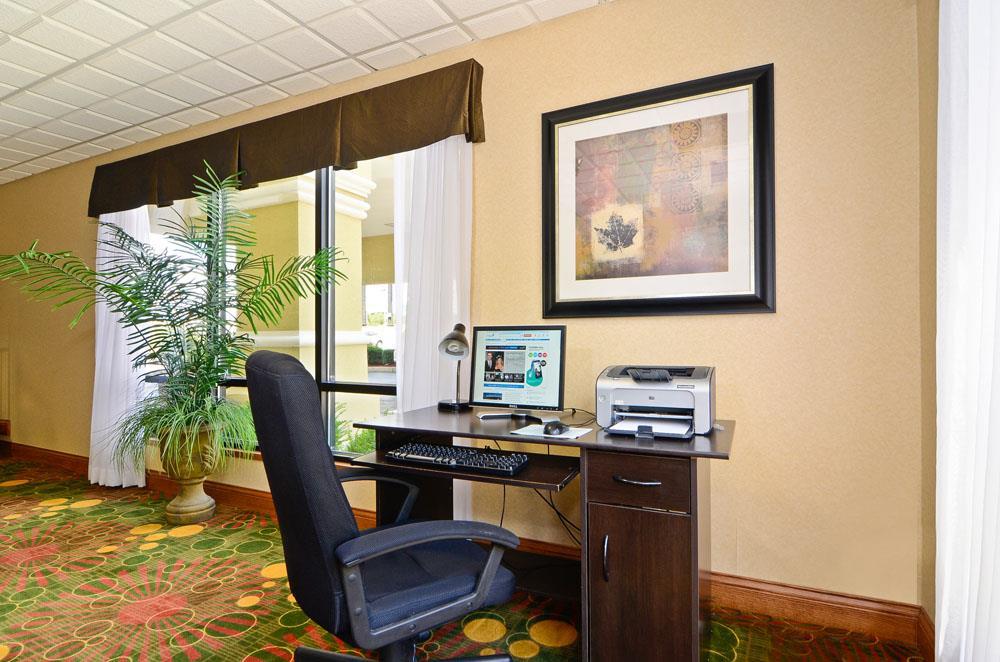 Best Western Richmond Indiana I-70 מתקנים תמונה